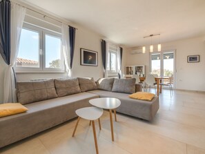 TV - Villa Cera für 8 Personen in Pula by Interhome (Pula)