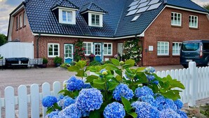 Exterior - Gemütliche Wohnung für mit Gartensauna by Interhome (Dagebüll)