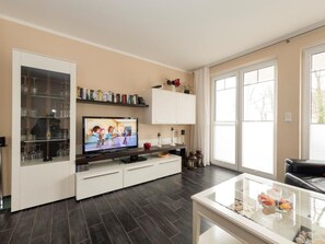 TV - Ostseeblick 6 by Interhome (Baabe)