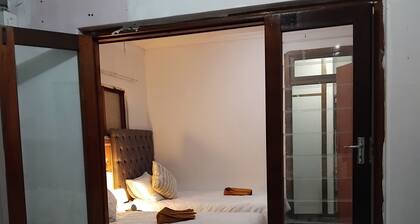 Enjoyable building with tranquility in lovely Port Edward perfect for you.