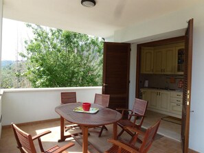 Outdoor dining - mit Blick auf das Wasser by Interhome (Pietrasanta)