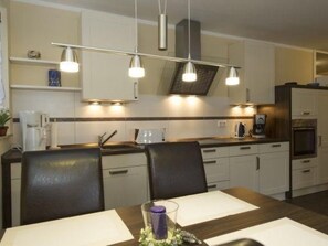 Fridge, microwave, oven, dishwasher - Ostseeblick 2 by Interhome (Baabe)