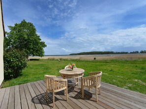 Outdoor dining - Remise in Neuenkirchen by Interhome (Gingst)