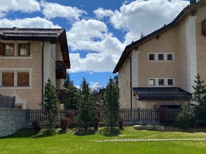 Unclassified image, 3 of 31, button - Engiadina Libra by Interhome (Celerina)