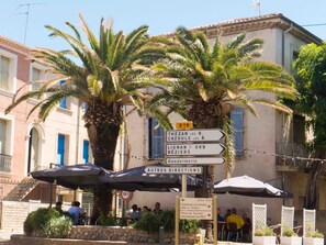 Exterior - mit Terrasse by Interhome (Murviel Les Béziers)