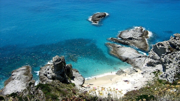 Beach nearby - Beachside Holiday Home in Ricadi (Ricadi)
