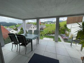 Outdoor dining - Apartment Hälmli by Interhome (Heiden)