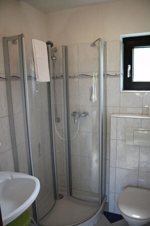 Bathroom - Haus Aschenputtel by Interhome (Frielendorf)