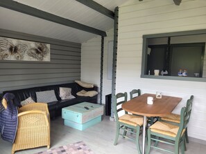 Interior - Knusperhaus by Interhome (St. Maartensvlotbrug)