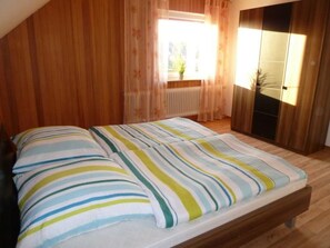 Internet - Ruhige Ferienwohnung mit Balkon und Parkplatz by Interhome (Wilhelmshaven)