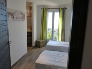 Room - Casa Alimea mit Spa und herrlichem Meerblick by Interhome (Monticello)