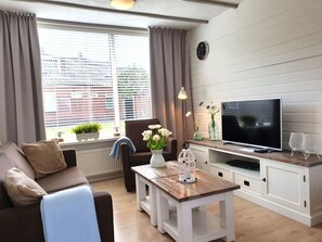 TV, DVD player - Sommerhaus "De Zeester" by Interhome (Egmond aan Zee)