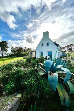 Property grounds - VILLA Kergoz by Interhome (Landéda)