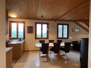 Dining - Schafmatthof Dachwohnung by Interhome (Gänsbrunnen)