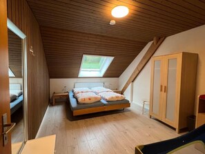 Internet - Schafmatthof Dachwohnung by Interhome (Gänsbrunnen)