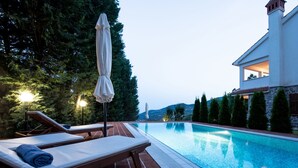 Beheizter Pool