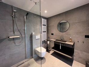 Bathroom - Vacation home  by Interhome (Stavenisse)