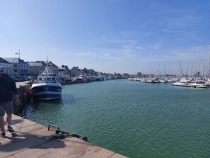 Marina - Haus Sarness by Interhome (Reville)