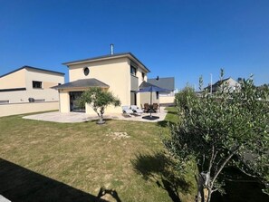 Exterior - Maison de vacances "Strandhaus" by Interhome (Gouville-sur-Mer)