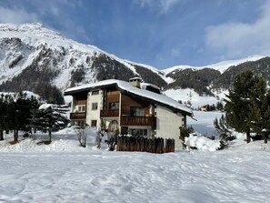Exterior - Chesa Tschuetta by Interhome (Samedan)