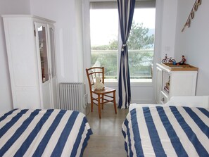 3 bedrooms, Internet - Robinson-Villa mit Meerblick, 50m vom Strand entfernt by Interhome (Denneville)