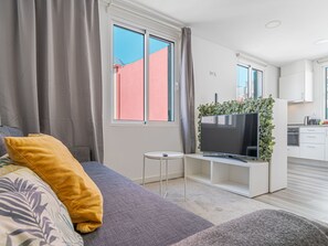 TV - Tanoeiros Wohnung by Interhome (Madeira/Funchal)