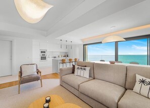 TV - Wohnung "Aqua Luxe Wohnung" by Interhome (Madeira/Funchal)