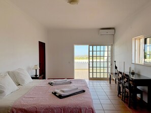 Internet - Anwesen mit eigenem Pool by Interhome (Boliqueime)