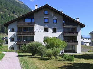 Exterior - Chesa Calderas by Interhome (Bever)