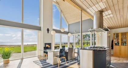 "Fridhild" - 150m to the fjord by Interhome