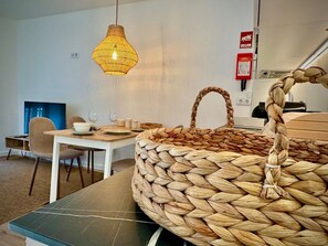 Dining - Eine Oase der Ruhe in einem zentralen Stadtteil von Aveiro by Interhome (Aveiro)