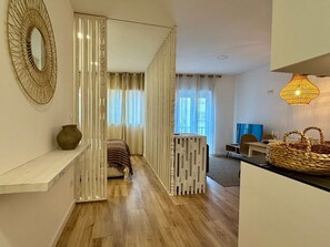 Interior - Eine Oase der Ruhe in einem zentralen Stadtteil von Aveiro by Interhome (Aveiro)