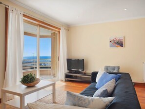 Living area - Meerblick Erste Linie mit 2 Pools 4 by Interhome (Ovar / Praia de Esmoriz)