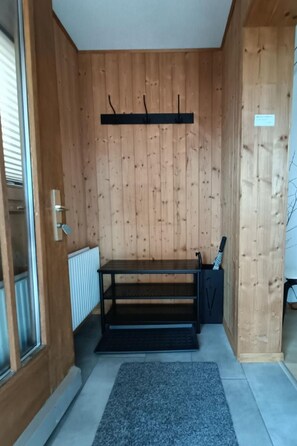 Interior - Falknis in Maienfeld mit Bergblick by Interhome (Maienfeld)