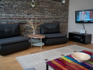 Living area - Doppelhaushälfte für sechs Personen mit Garten by Interhome (Szántód)