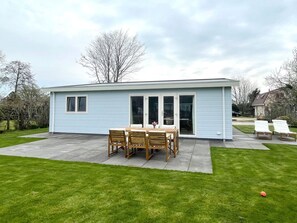 Outdoor dining - MarBriliante by Interhome (Noordwijk)