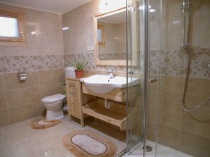 Towels - Hevizquelle by Interhome (Heviz - Thermal)