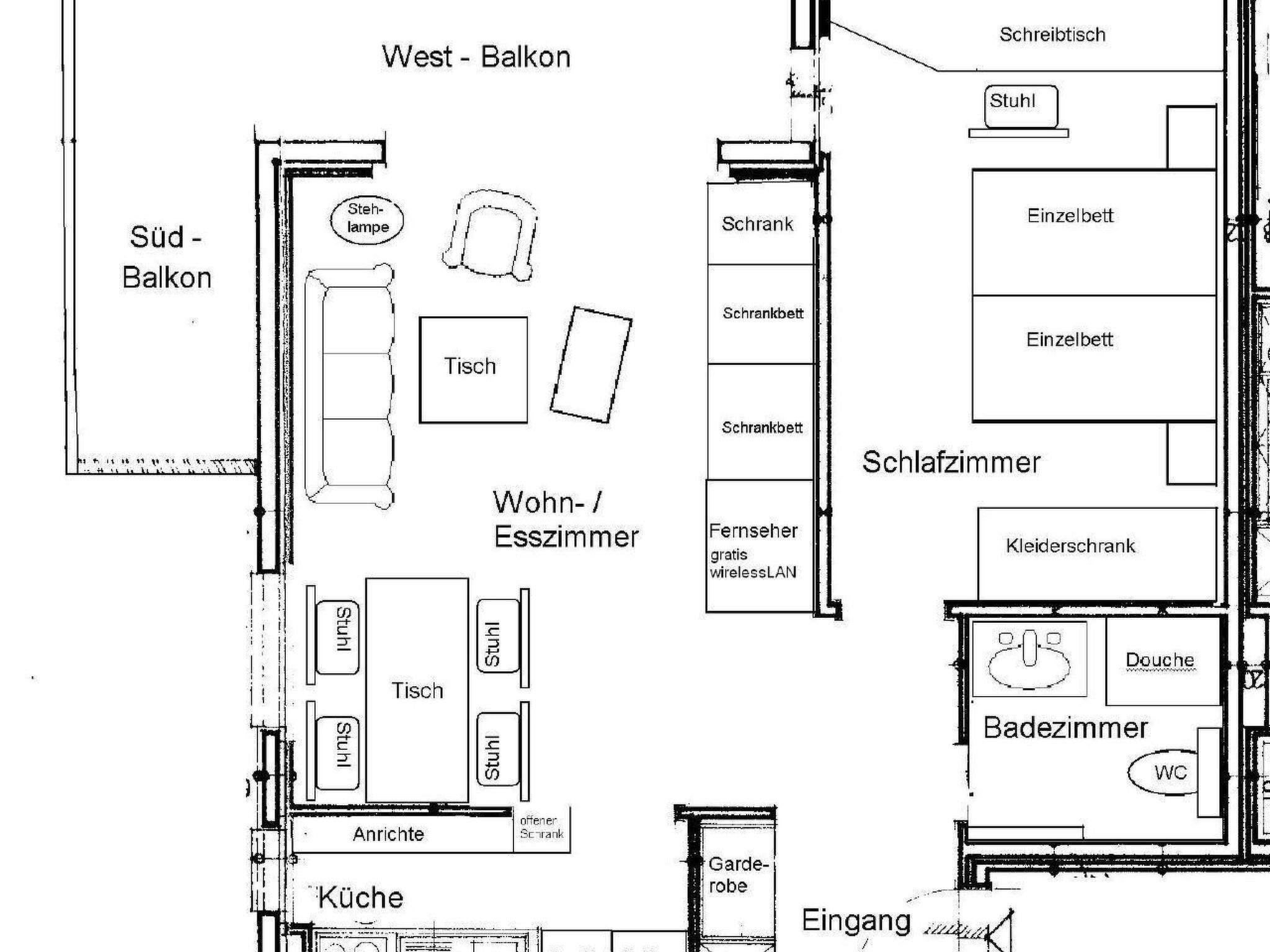 A hotel floor plan with a West-Balkon, South-Balkon, and a kitchen area.