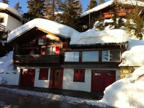 Exterior - Ferienwohnung mit Bergblick by Interhome (Aminona)