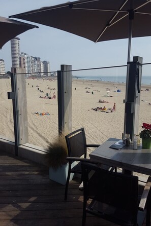 Buiten dineren
