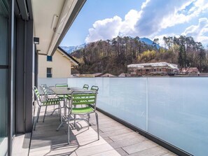 Outdoor dining - Apartment Edelwyss by Interhome (Interlaken)