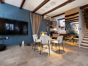 Dining - Villa Nauta - Peljesac, Ferienhaus mit Whirpool by Interhome (Lovište)