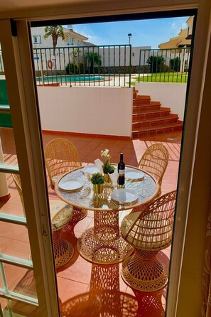 Dining - mit Terrasse by Interhome (Bensafrim)