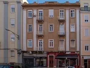 Exterior - António Pedro by Interhome (Lisbon)