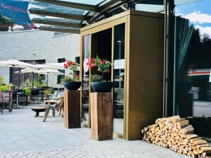 Exterior detail - Exklusive Ferienwohnung im Hotel mit Wellness by Interhome (Laax)