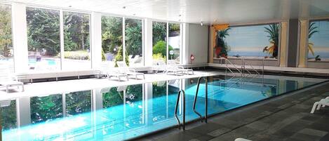 Et oppvarmet basseng