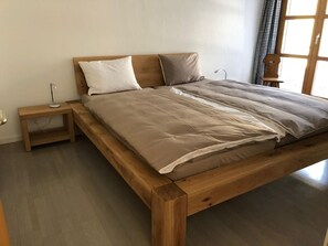 2 quartos, acesso à internet