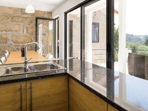 Interior - Großes renoviertes Landhaus in Tondela by Interhome (Tondela)