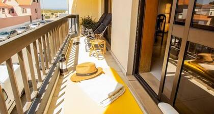 Haus der Scheinwerfer mit freier Garage by Interhome