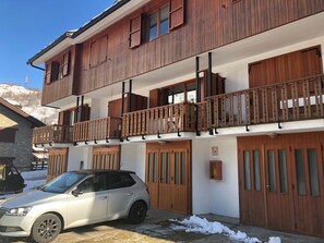 Unclassified image, 2 of 56, button - House Edelweiss by Holiday World by Interhome (La Thuile)